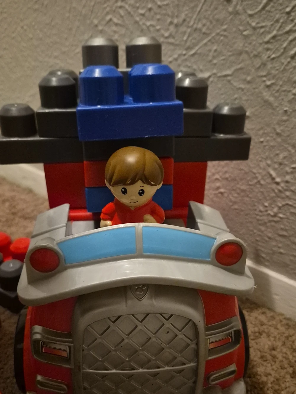 MEGA BLOKS FIRE TRUCK
